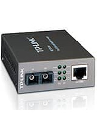 Media Filter TP-Link MC100CM, 10/100Mbps RJ45 to 100Mbps multi-mode SC fiber Converter, Full-duplex,up to 2Km, switching power adapter, chassis mountable